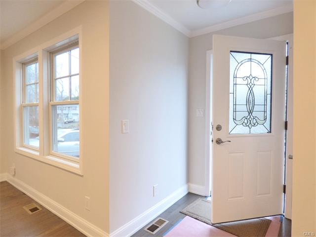 62 Elmbrook Drive, Stamford, CT 06906