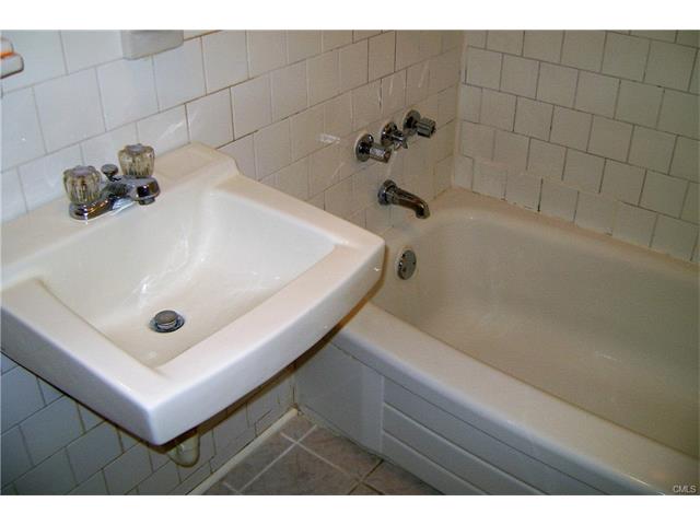 960 Hope Street, Stamford, CT 06907