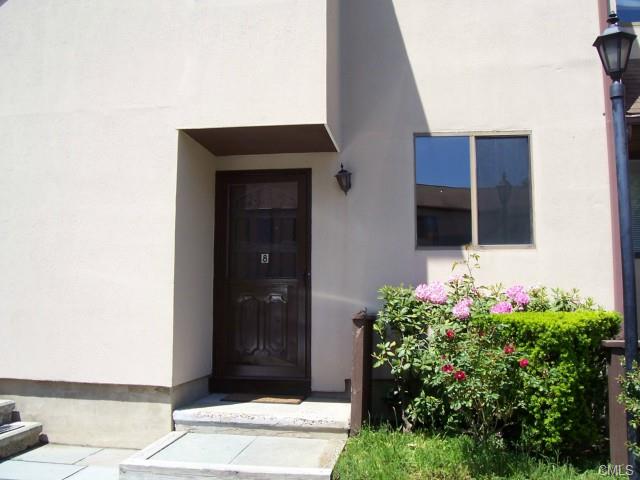 16 Bouton Street East, Stamford, CT 06907