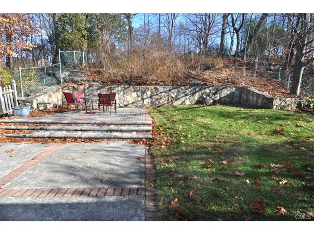 119 Lawton Avenue, Stamford, CT 06907