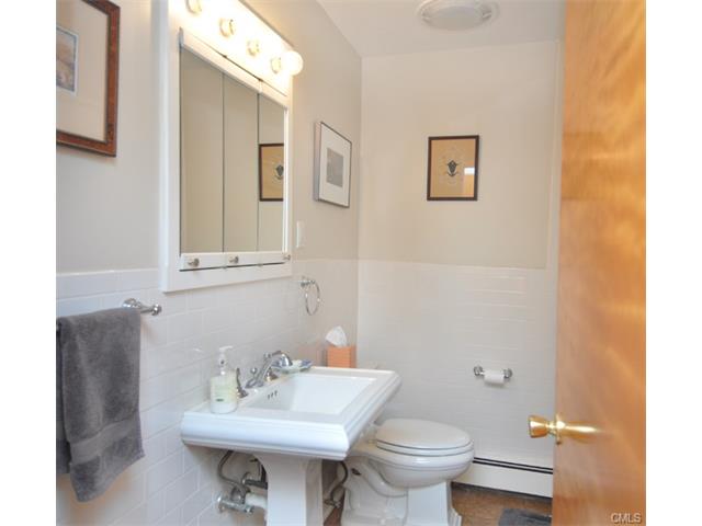 119 Lawton Avenue, Stamford, CT 06907