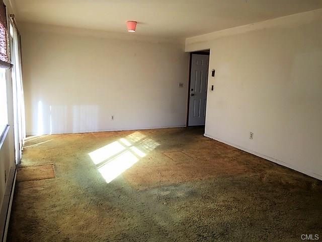 37 Woodway Road, Stamford, CT 06907