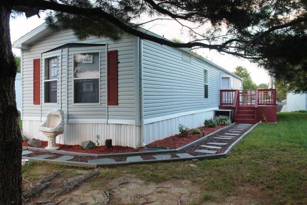 Hunters Run Mobile Home Park 917 decoy wayBear, DE 19701