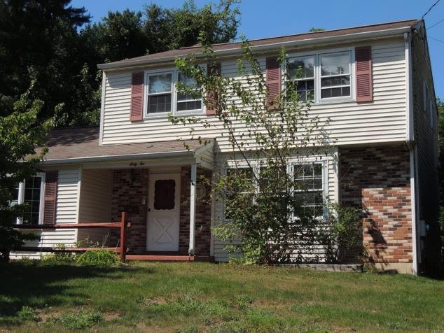 62 Woodhill CourtNewark, DE, 19711New Castle County