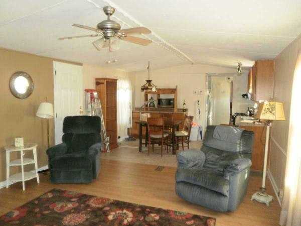Maple Square Mobile Home Park 16 Maple DriveNewark, DE 19713
