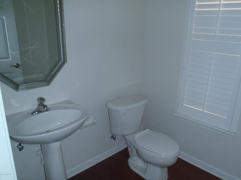 2151 STONE CREEK DR, Fleming Island, FL 32003