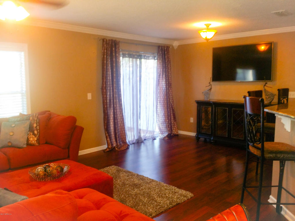 1500 CALMING WATER DR, Fleming Island, FL 32003