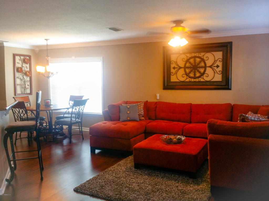 1500 CALMING WATER DR, Fleming Island, FL 32003