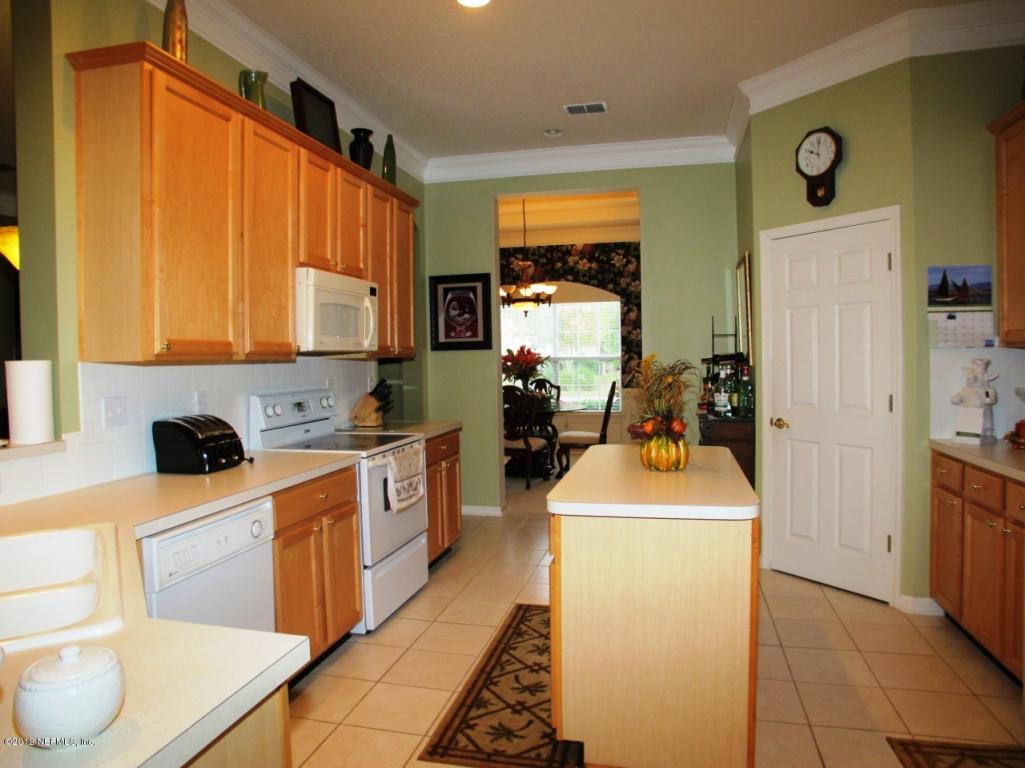 2222 S Brook Dr, Fleming Island, FL 32003