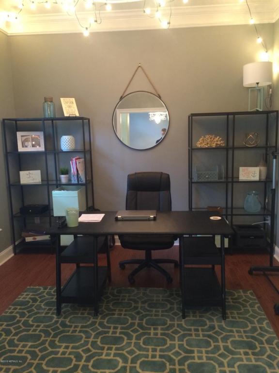 1644Country Walk Dr, Fleming Island, FL 32003
