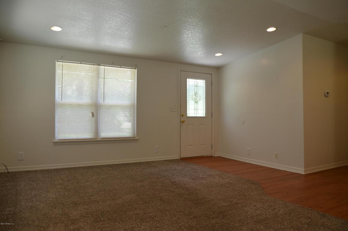 45112 WHITFIELD RD, Callahan, FL 32011