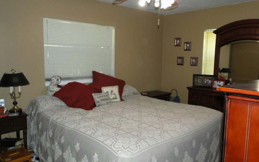 657 SE LLEWELLYN AVE, Lake City, FL 32025