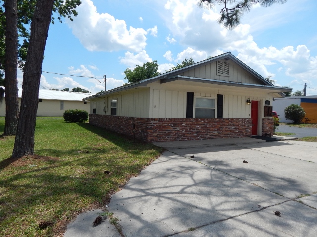 1270 E Duval Street, Lake City, FL 32025