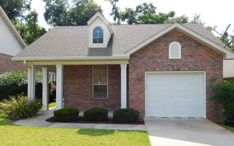 1720 SW Paloma Court, Lake City, FL 32025