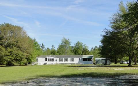 655 SW PATHFINDER GLEN, Fort White, FL 32038