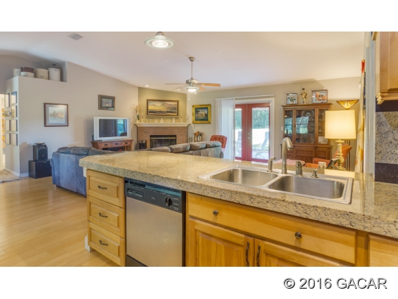 719 Southwest Mapleton Street, Ft. White, FL 32038