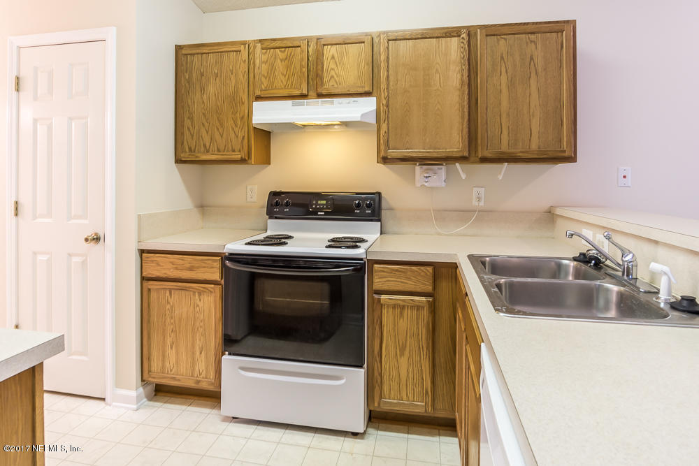 1405 WALNUT ST, Green Cove Springs, FL 32043