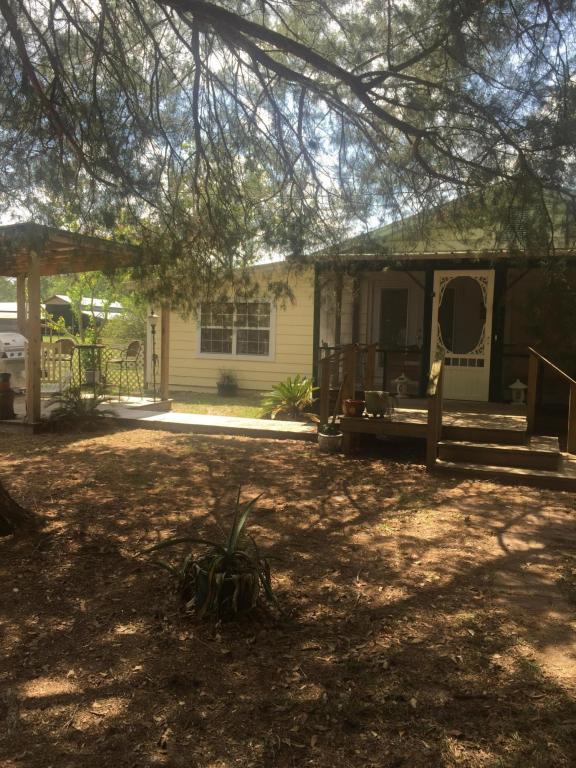 6117 NAVARRE AVE, Hampton, FL 32044