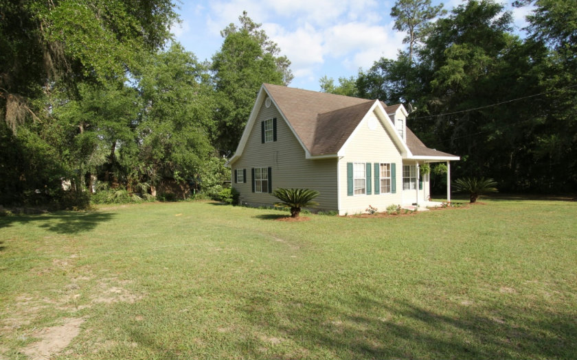 1472 TURRETT AVENUE, Jennings, FL 32053