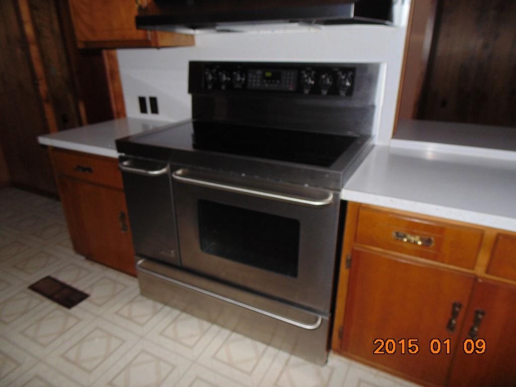 8727 E US HWY 90, Lee, FL 32059