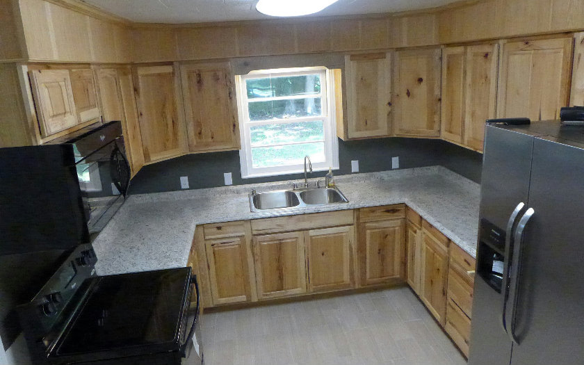 605 SW SUWANNEE AVE, Live Oak, FL 32060