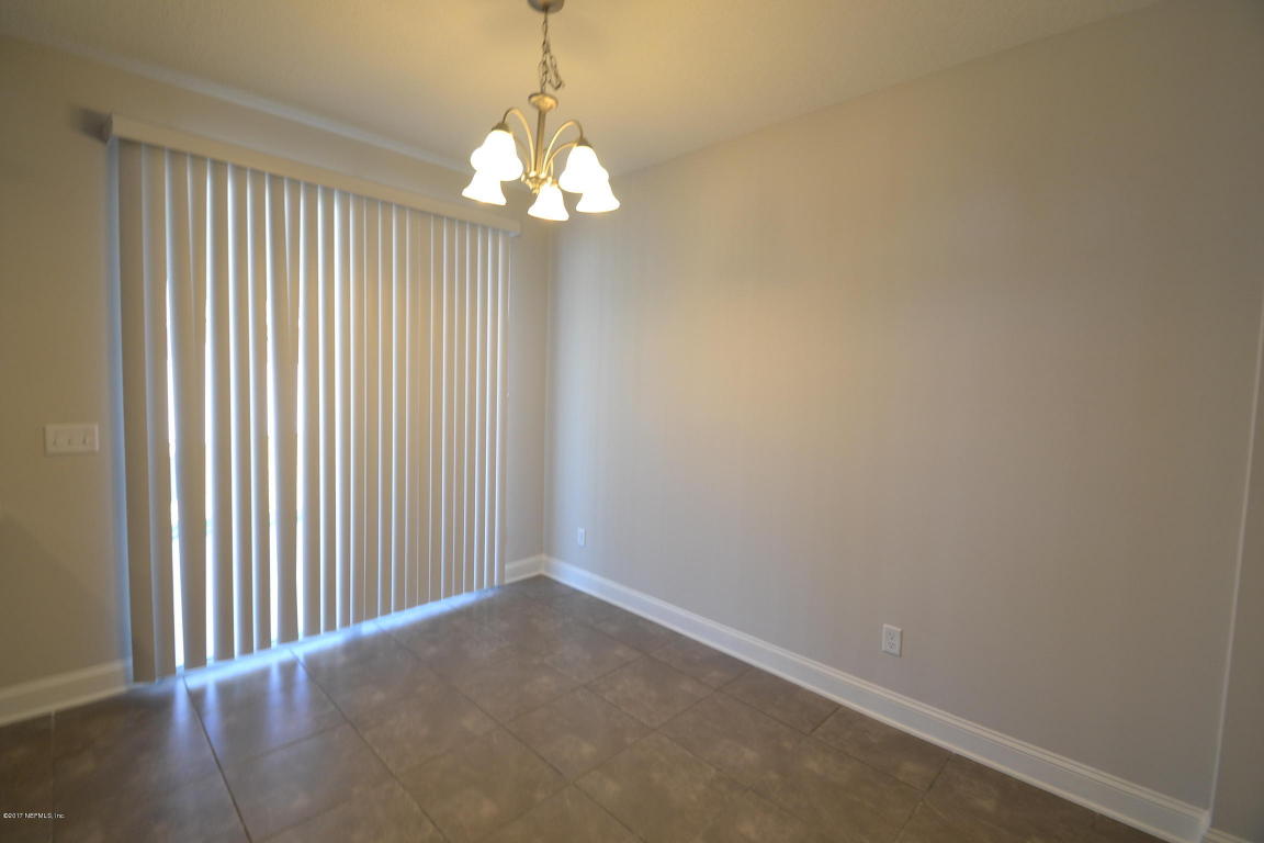 739 GROVER LN, Orange Park, FL 32065