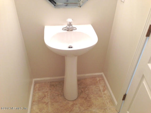 729 TURKEY POINT DR, Orange Park, FL 32065