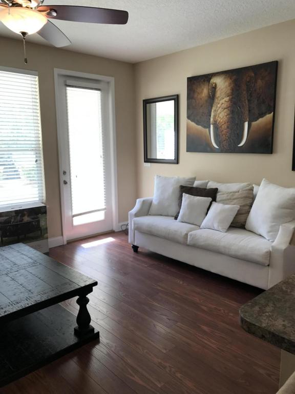 4220 PLANTATION OAKS BLVD, Orange Park, FL 32065