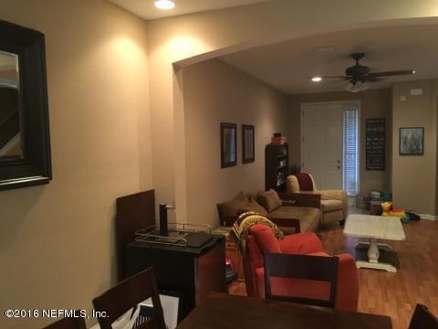 3865 D BUCKTHORNE DR, Orange Park, FL 32065