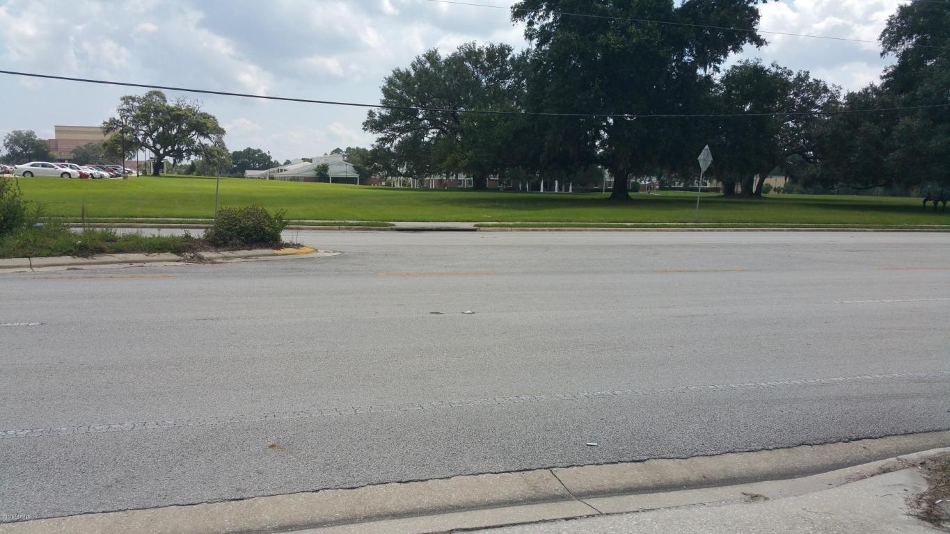 288 COLLEGE DR, Orange Park, FL 32065