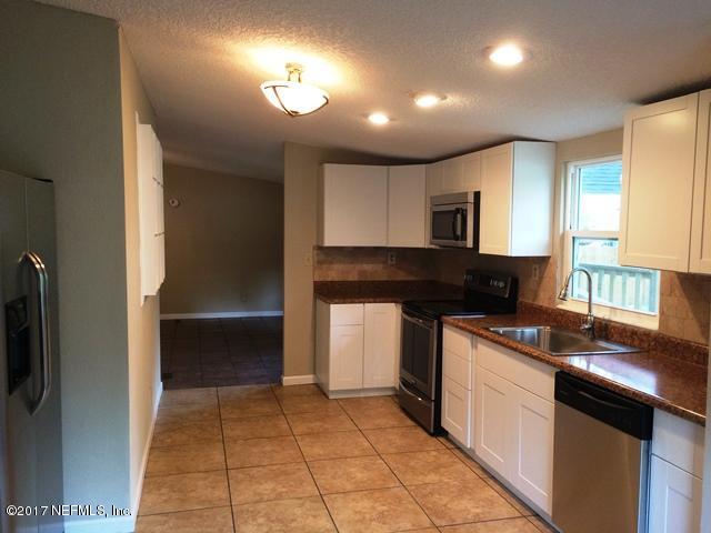 2191 MALUKE LN, Middleburg, FL 32068