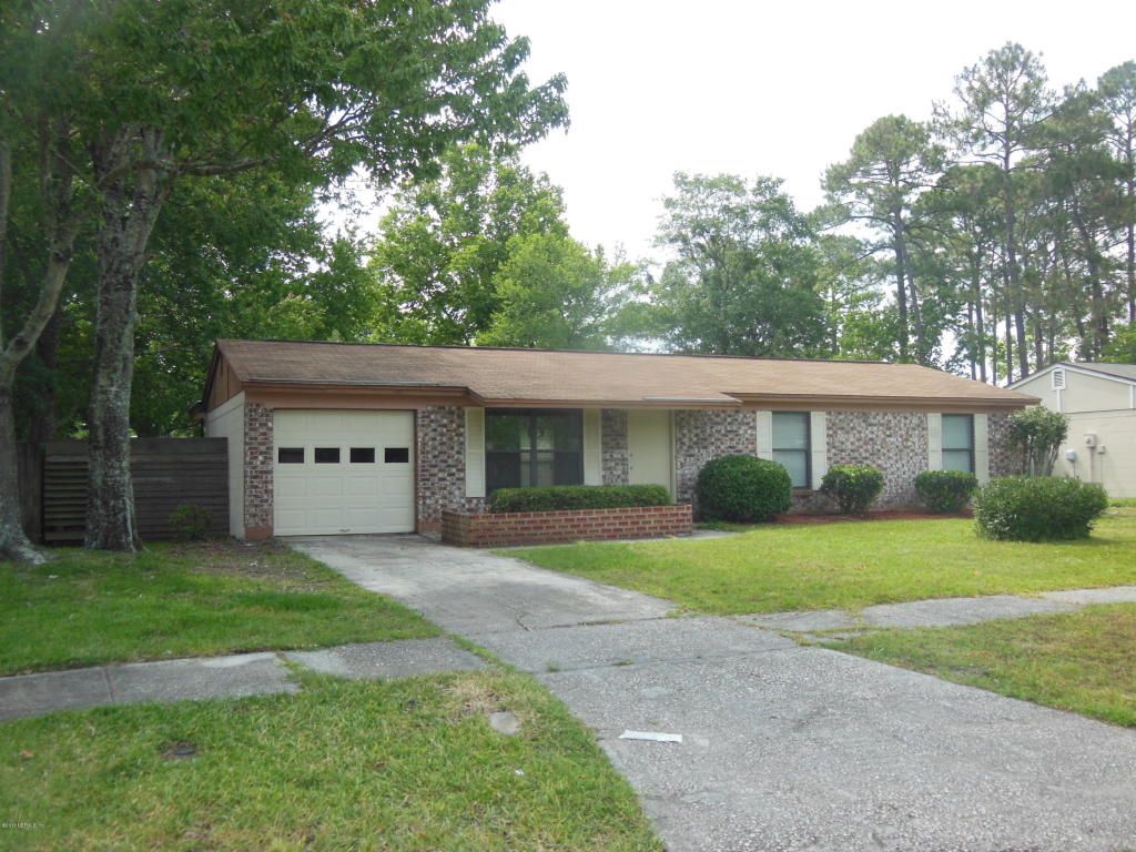 1654 EVERGREEN LN East, Middleburg, FL 32068
