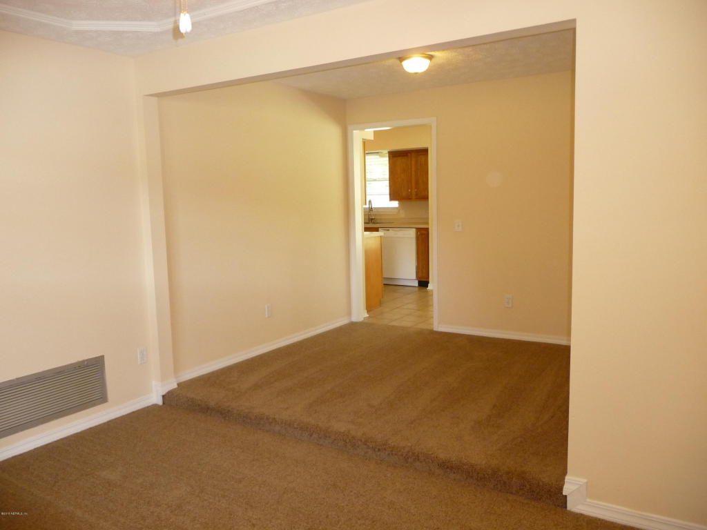 1447 BETTY CT, Orange Park, FL 32073