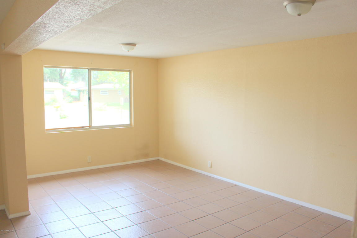 282 NOEL RD, Orange Park, FL 32073