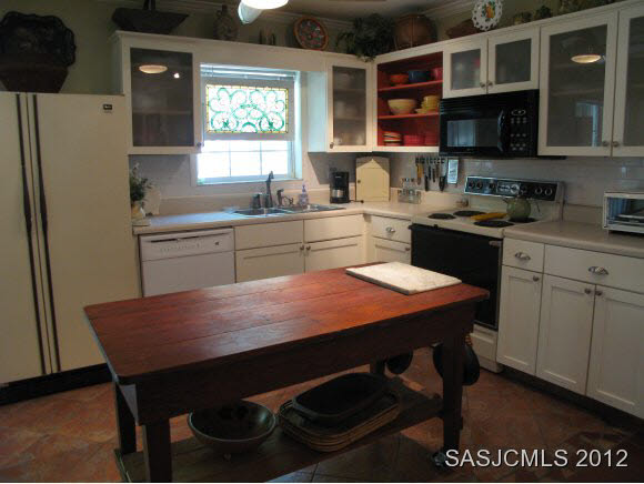 7 Loring St, St. Augustine, FL 32084