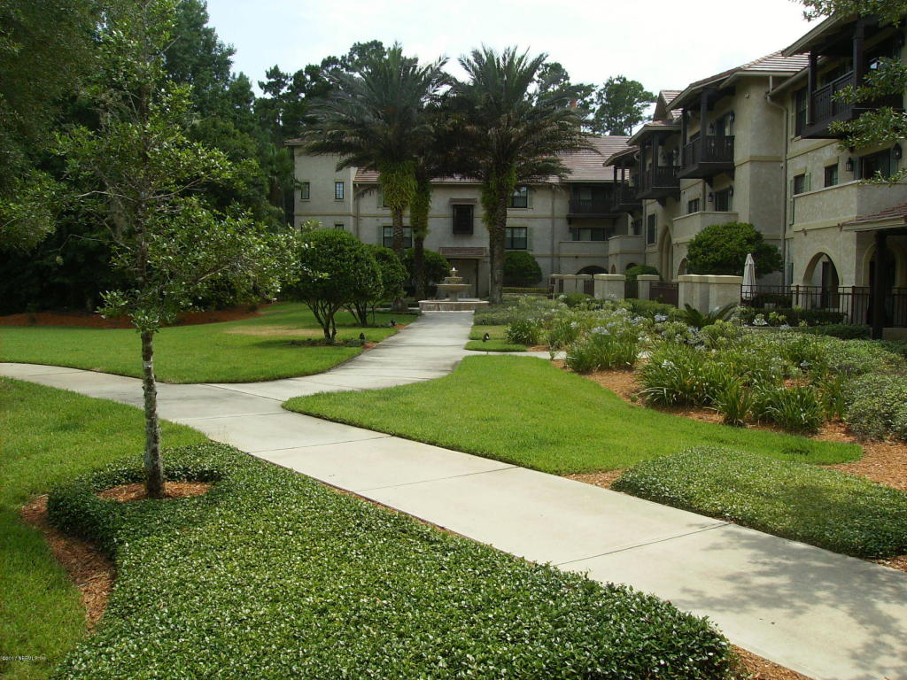 955 REGISTRY BLVD, St Augustine, FL 32092