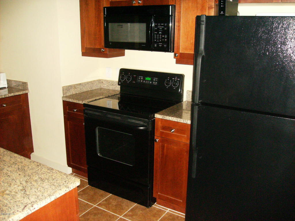 955 REGISTRY BLVD, St Augustine, FL 32092