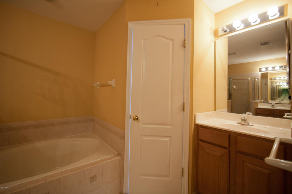 1070Garrison Dr, St Augustine, FL 32092