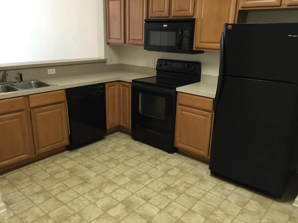 894 SCRUB JAY DR, St Augustine, FL 32092