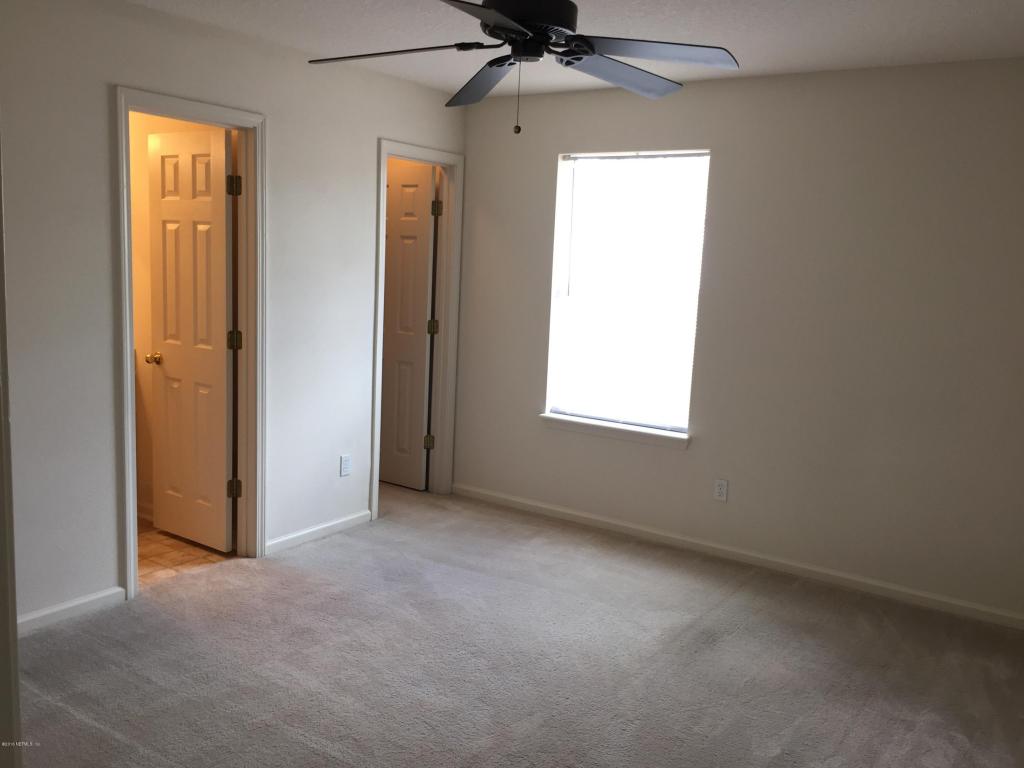894 SCRUB JAY DR, St Augustine, FL 32092