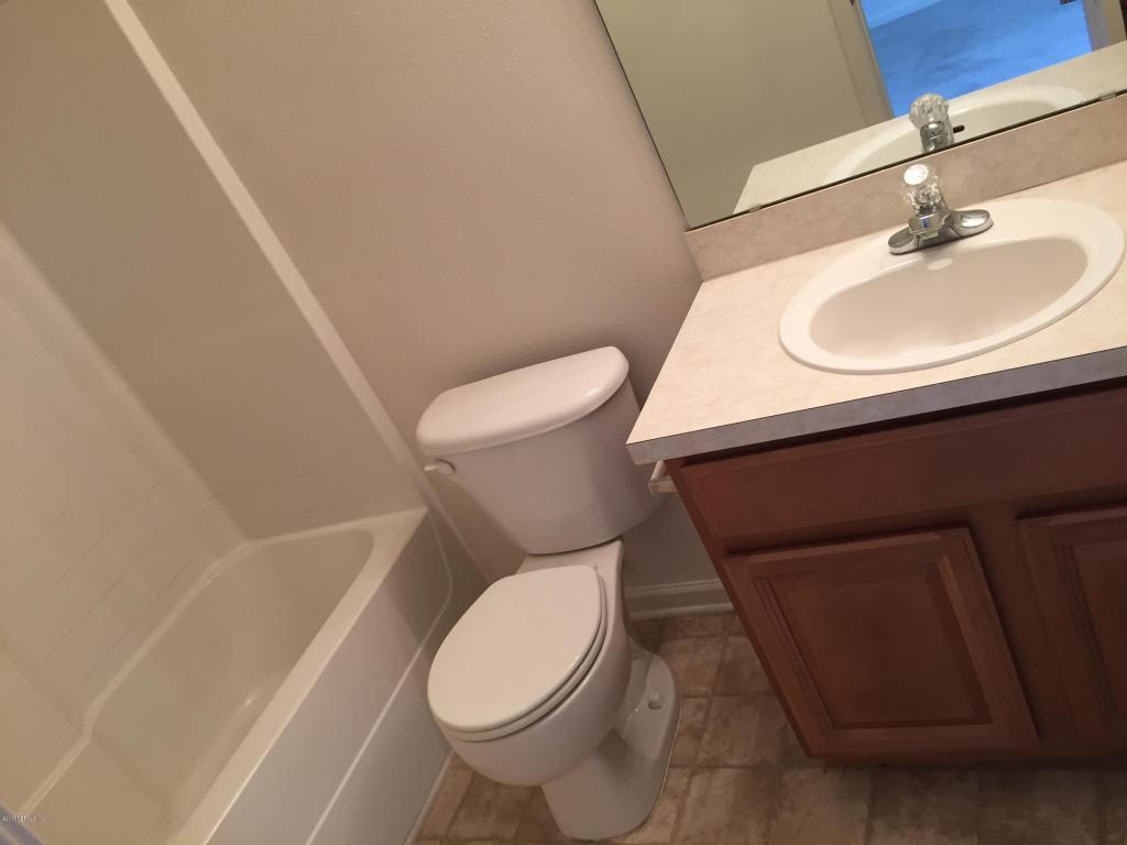 894 SCRUB JAY DR, St Augustine, FL 32092