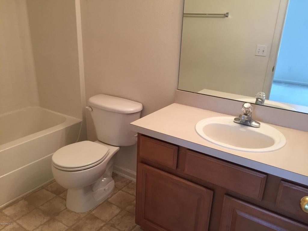 894 SCRUB JAY DR, St Augustine, FL 32092