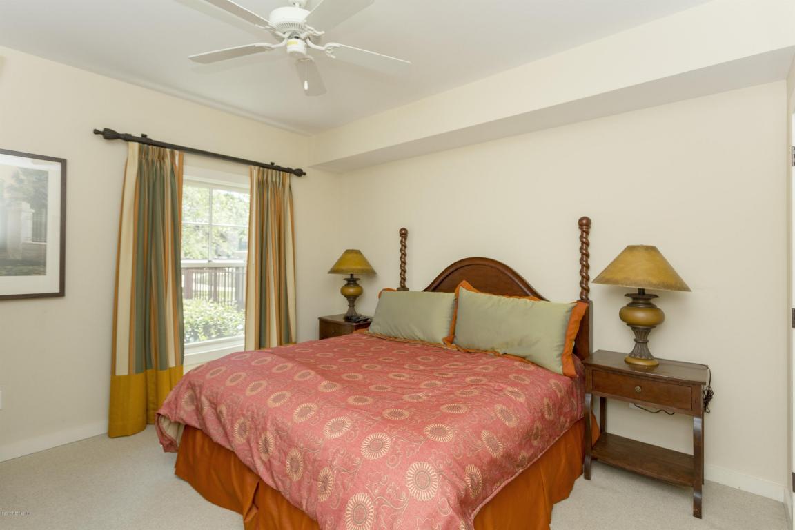 955 REGISTRY BLVD, St Augustine, FL 32092