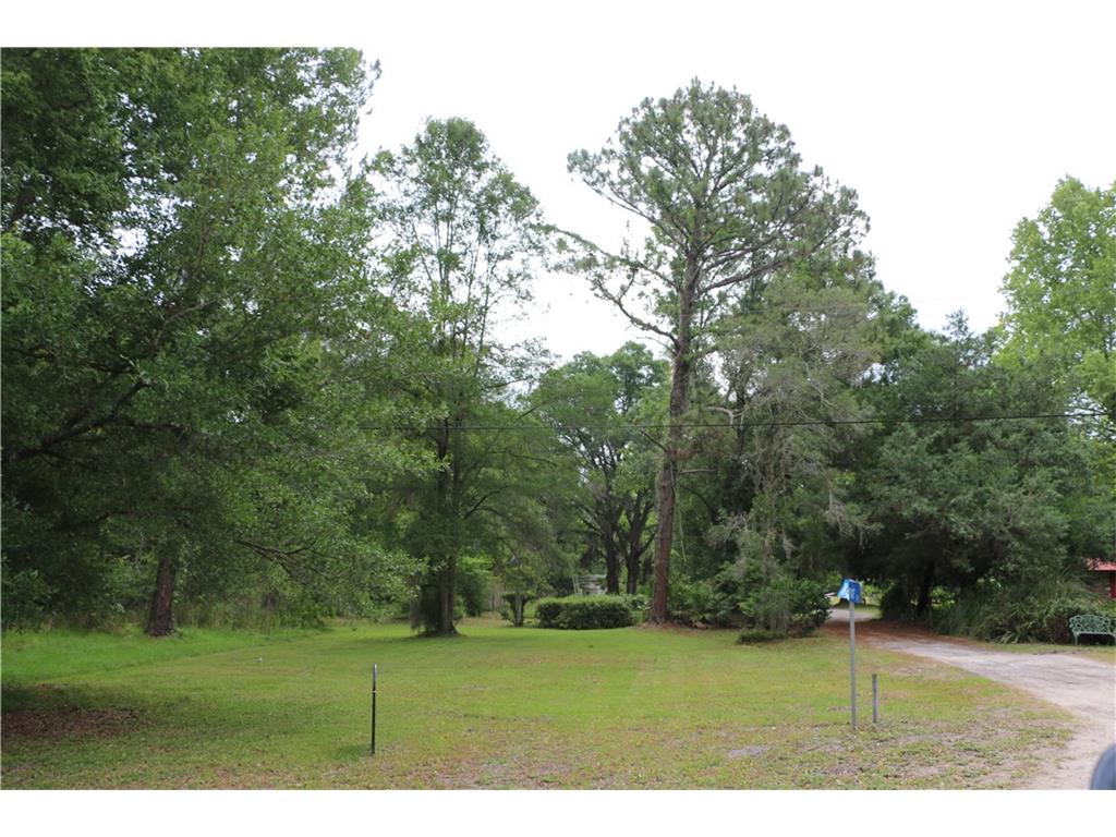 76037 WALTHOUR PLACE, Yulee, FL 32097