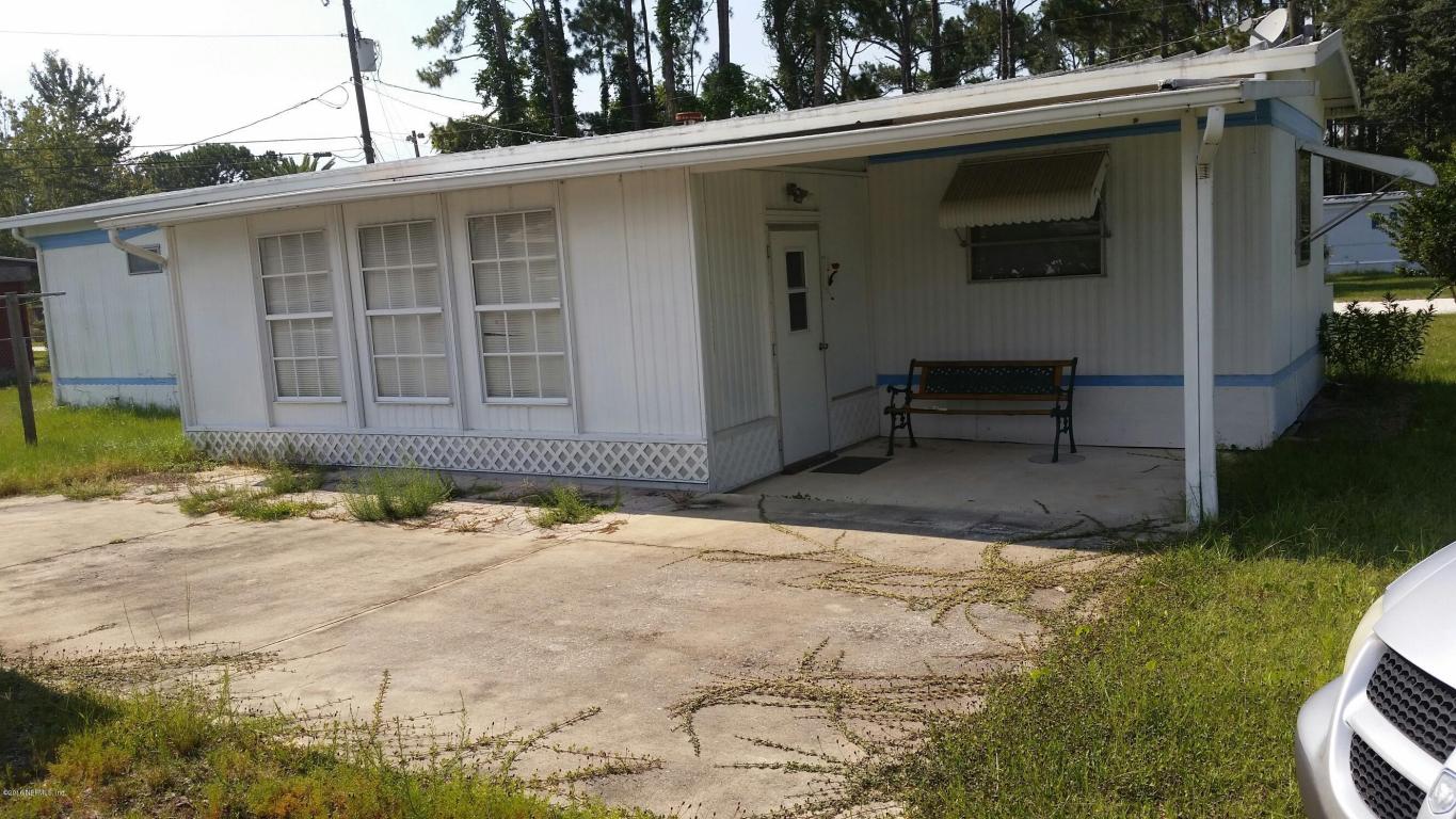 107 DOUGLAS ST, Crescent City, FL 32112