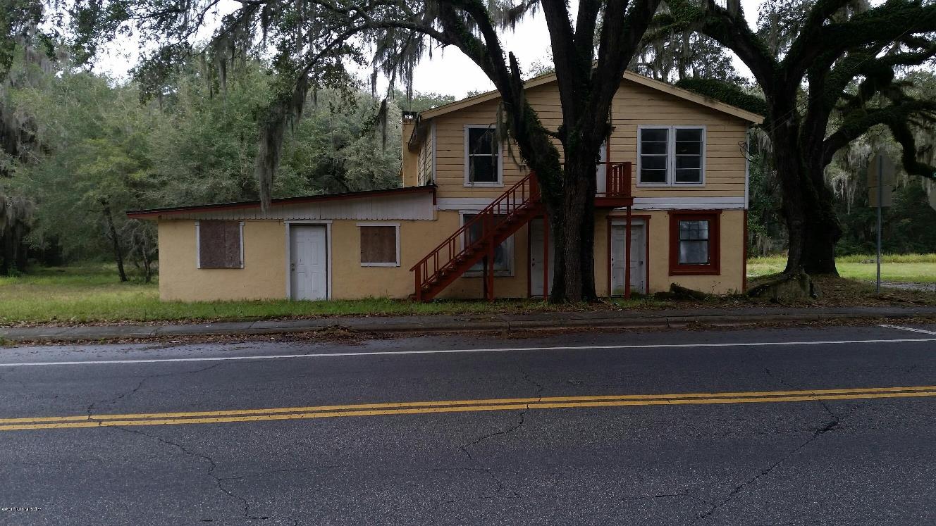 900 Huntington Rd, Crescent City, FL 32112