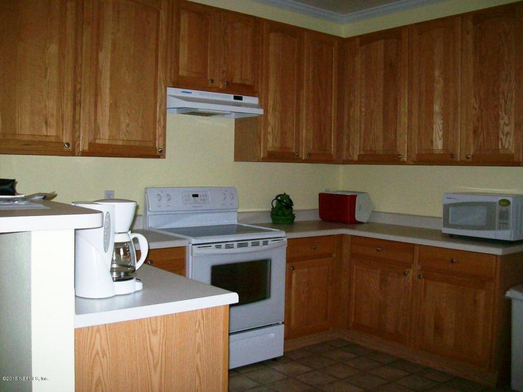 118 Hicks AVE, Crescent City, FL 32112