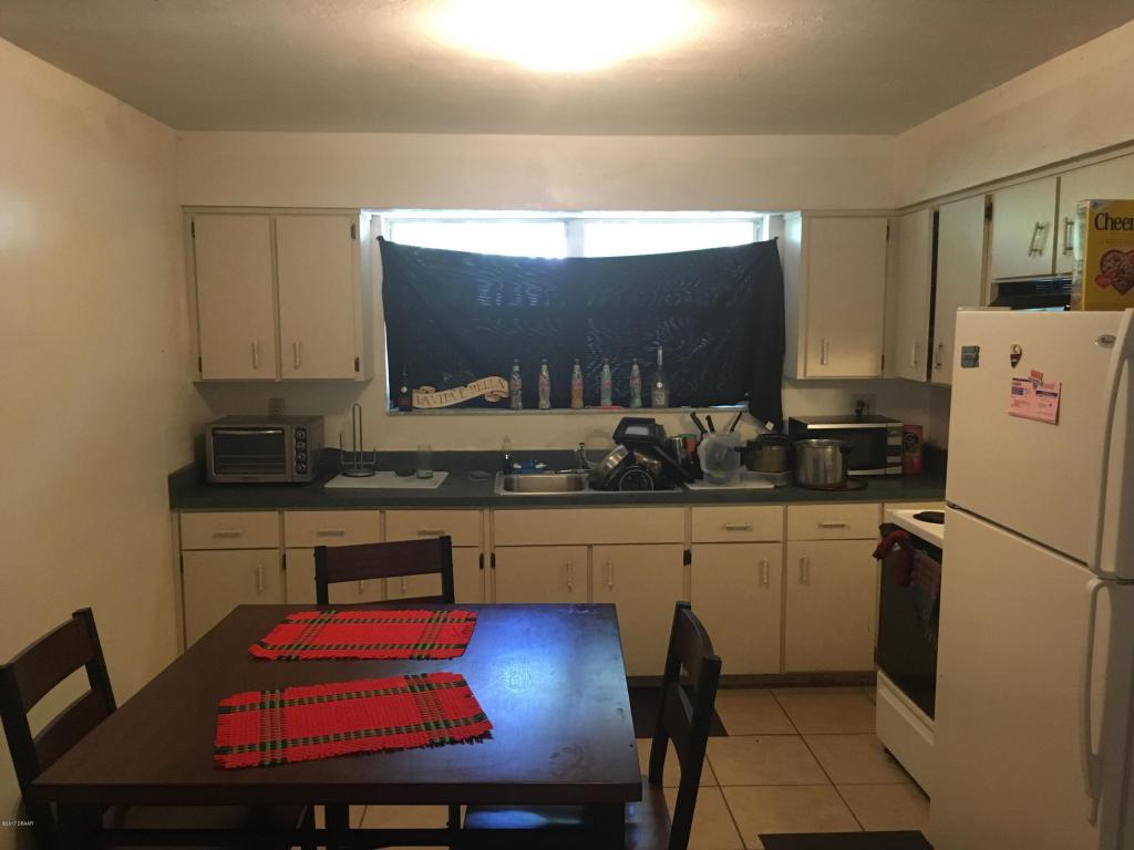 530 Madison Avenue, Daytona Beach, FL 32114