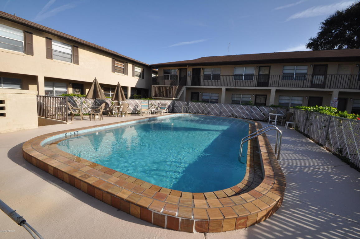 1351 S Ridgewood Avenue, Daytona Beach, FL 32114