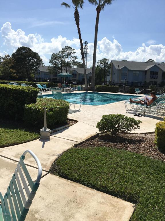 101 BENT TREE Drive, Daytona Beach, FL 32114